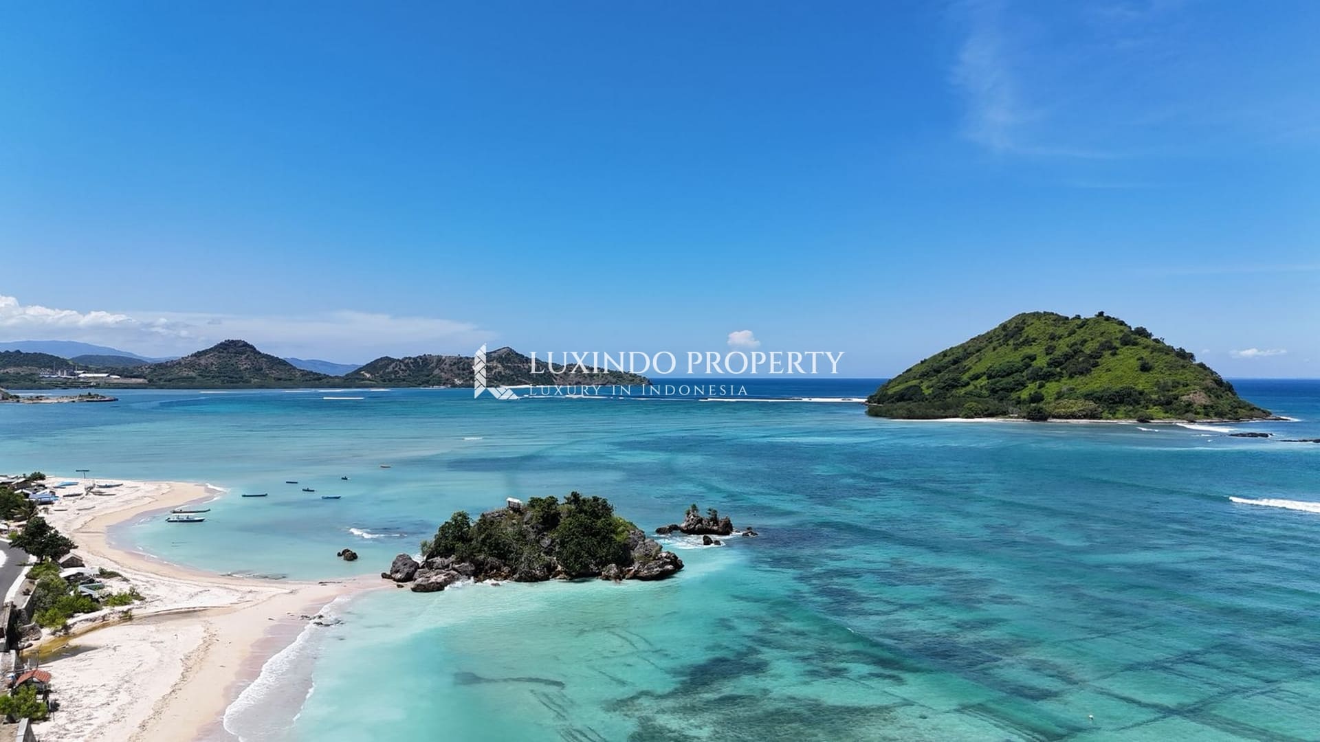 KERTASARI - PRIME BEACHFRONT LAND FOR SALE, WEST SUMBAWA (FHL612)